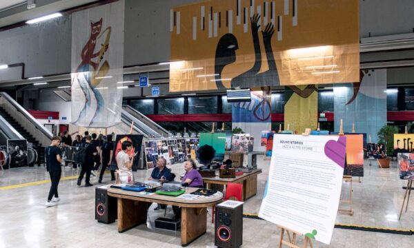 download (20) download (20)