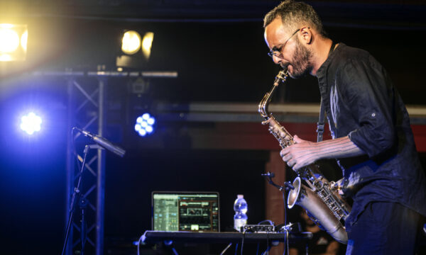 Luigi Di Nunzio Trio
Pomigliano Jazz Festival XXIX Edizione
Stazione Circumvesuviana
Pomigliano D'Arco
