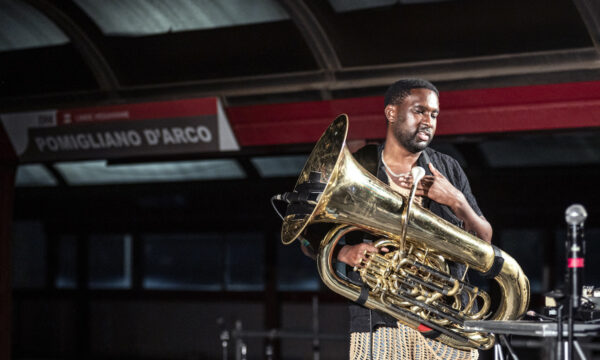 Theon Cross
Pomigliano Jazz Festival XXIX Edizione
Stazione Circumvesuviana
Pomigliano D'Arco
