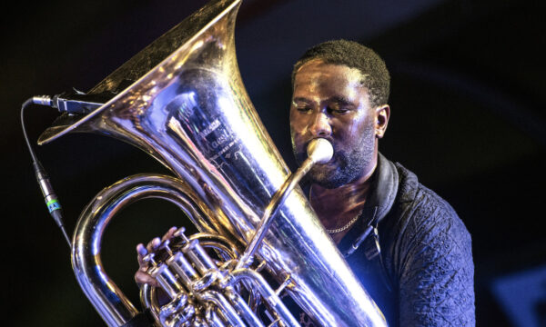 Theon Cross
Pomigliano Jazz Festival XXIX Edizione
Stazione Circumvesuviana
Pomigliano D'Arco